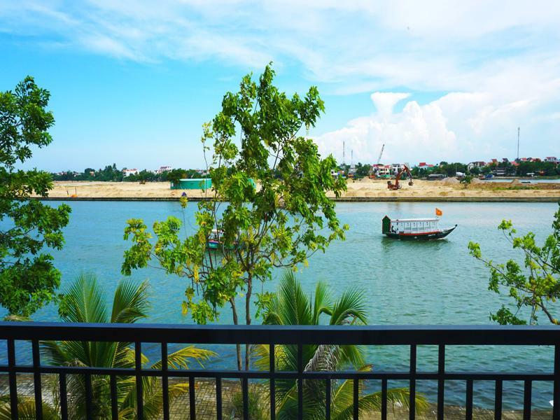 Riverside White House Hotel Hoi An Exterior photo
